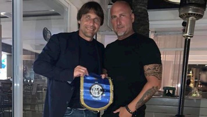 ESCLUSIVA Negri (Inter Club Ibiza): “Incontro con Conte stupendo. Sa cosa vuole. Gli abbiamo detto…” ESCLUSIVA Negri (Inter Club Ibiza): “Incontro con Conte stupendo. Sa cosa vuole. Gli abbiamo detto…”
