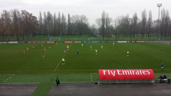 Formazioni in campo per il fischio d'inizio di Milan-Perugia (dal nostro inviato Federico Albrizio) Formazioni in campo per il fischio d'inizio di Milan-Perugia (dal nostro inviato Federico Albrizio)