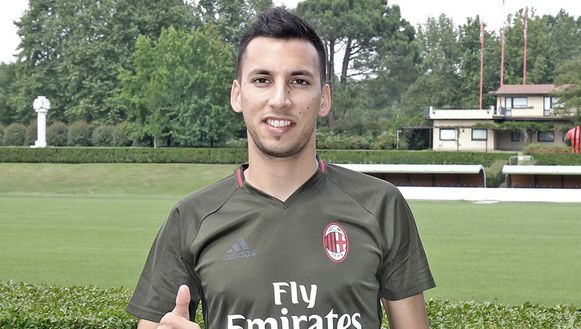 Leonel Vangioni, terzino sinistro argentino del Milan (credits: acmilan.com) Leonel Vangioni, terzino sinistro argentino del Milan (credits: acmilan.com)