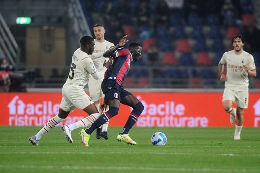 Tomori marca Musa Barrow. Tomori marca Musa Barrow.