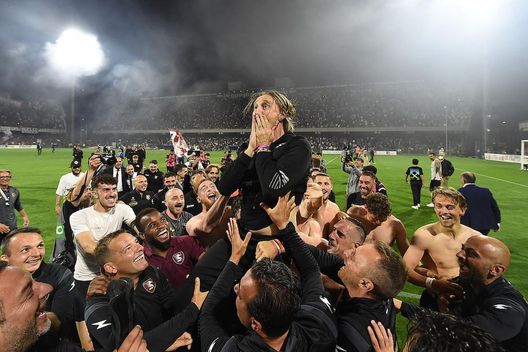 Getty Images Salernitana, Iervolino: “Cavani? Forse resterà un sogno. Mercato? Siamo ottimisti”- immagine 2
