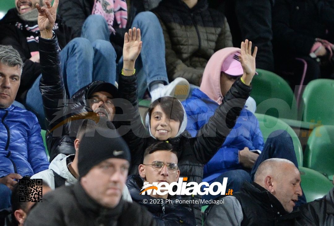 FOTOTIFO Palermo-Modena 5-2, gli scatti ai tifosi al “Renzo Barbera” (Gallery) - immagine 38