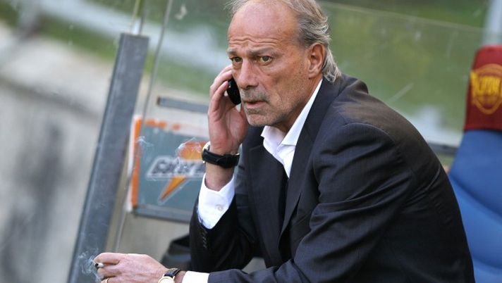 I 10 tipi di scambiatori al fantacalcio, dallo stalker al Mastrota I 10 tipi di scambiatori al fantacalcio, dallo stalker al Mastrota - immagine 1