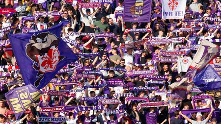 GERMOGLI PH: 27 APRILE 2022 FIRENZE STADIO ARTEMIO FRANCHI SERIE A FIORENTINA VS UDINESE NELLA FOTO TIFOSI CURVA FIESOLE