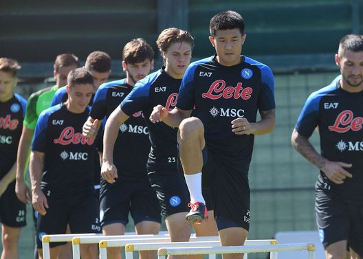 (Photo by SSC NAPOLI/SSC NAPOLI via Getty Images) UFFICIALE – I convocati di mister Spalletti per Lazio-Napoli: out Demme- immagine 2