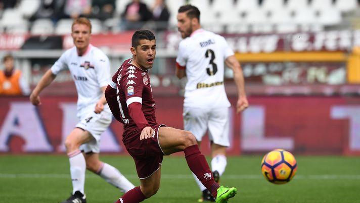 TURIN, ITALY - MARCH 05:  Iago Falque of FC Torino in action during the Serie A match between FC Torino and US Citta di Palermo at Stadio Olimpico di Torino on March 5, 2017 in Turin, Italy.  (Photo by Valerio Pennicino/Getty Images) 