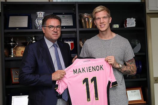 Simon Makienok Simon Makienok