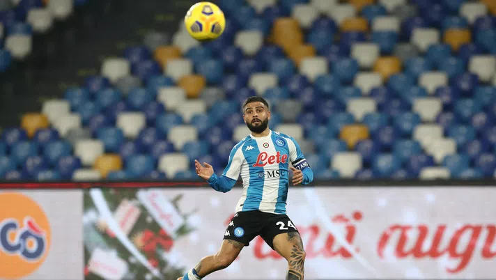 NAPLES, ITALY - DECEMBER 23: Lorenzo Insigne of SSC Napoli scores their sides first goal during the Serie A match between SSC Napoli and Torino FC at Stadio Diego Armando Maradona on December 23, 2020 in Naples, Italy. Sporting stadiums around Italy remain under strict restrictions due to the Coronavirus Pandemic as Government social distancing laws prohibit fans inside venues resulting in games being played behind closed doors. (Photo by Francesco Pecoraro/Getty Images)