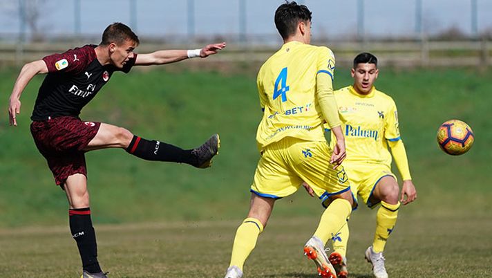 (credits: acmilan.com) 