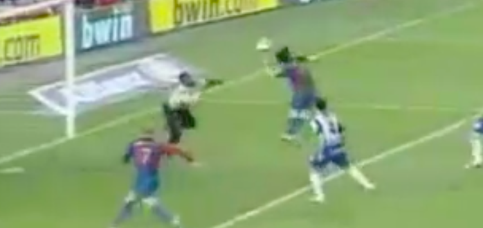  Gol di Messi, siglato con la mano in una gara con l'Espanyol 