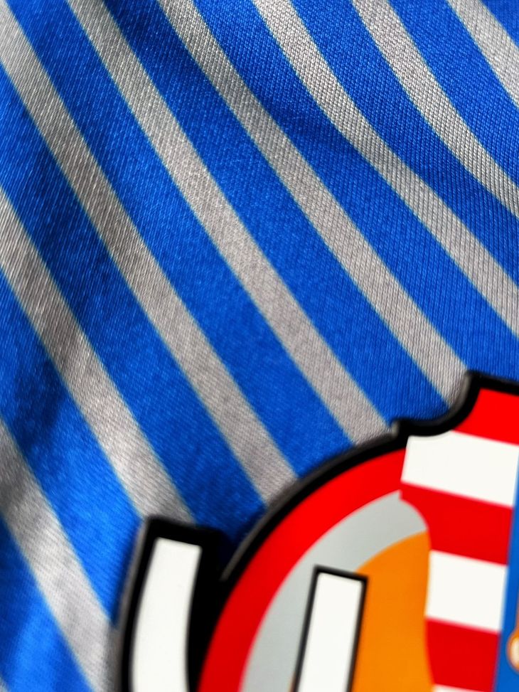 Terza maglia Cremonese: entrano in scena il blu e le…righe oblique…- immagine 3