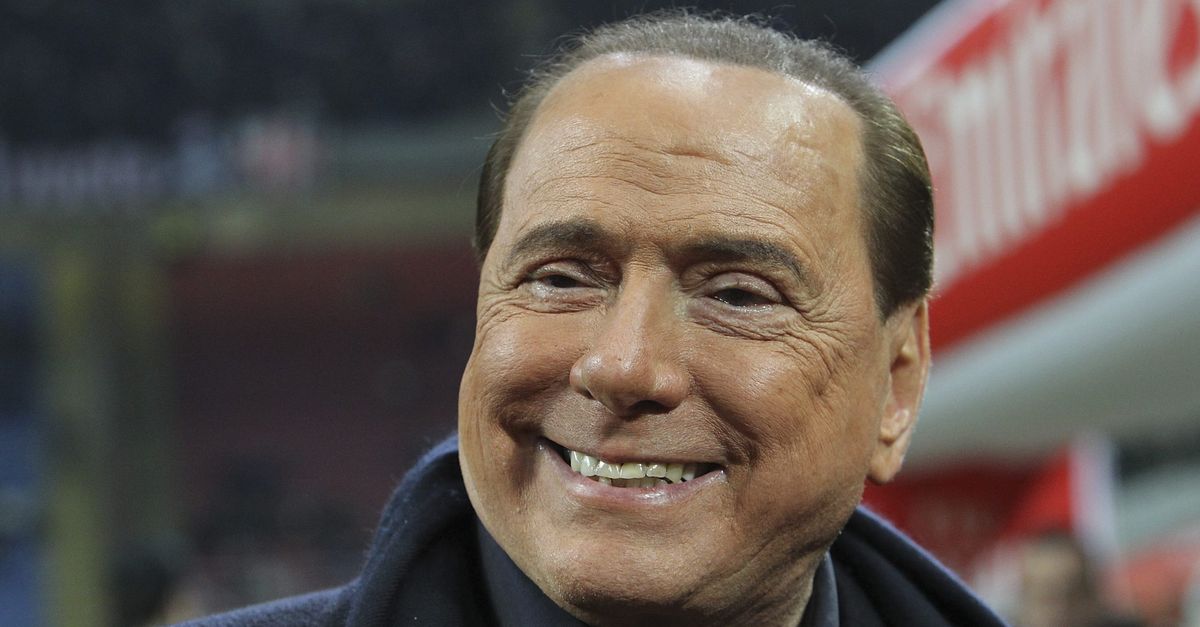 Monza, Berlusconi è stato dimesso “Incubo finito, sono finalmente