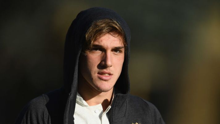 FLORENCE, ITALY - FEBRUARY 04: Nicolò Zaniolo of Italy looks on during a training session at Centro Tecnico Federale di Coverciano on February 4, 2019 in Florence, Italy. (Photo by Claudio Villa/Getty Images) Gazzetta: “Juve, tutto porta solo a Zaniolo. Incasso in arrivo da de Ligt” - immagine 1