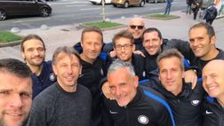 Social / Foto di gruppo dello staff di Stefano Vecchi a passeggio per Kiev: “Sempre uniti!”