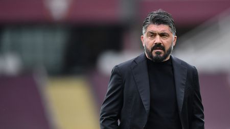 TURIN, ITALY - APRIL 26: SSC Napoli head coach Gennaro Gattuso looks on during the Serie A match between Torino FC and SSC Napoli at Stadio Olimpico di Torino on April 26, 2021 in Turin, Italy. (Photo by Valerio Pennicino/Getty Images) TURIN, ITALY - APRIL 26: SSC Napoli head coach Gennaro Gattuso looks on during the Serie A match between Torino FC and SSC Napoli at Stadio Olimpico di Torino on April 26, 2021 in Turin, Italy. (Photo by Valerio Pennicino/Getty Images)