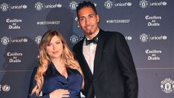 Smalling e la moglie dopo il furto: “Grazie a tutti. Siamo scossi ma stiamo bene”