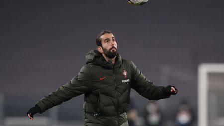 TURIN, ITALY - MARCH 24: Sergio Oliveira of Portugal warms up during the half time interval of the FIFA World Cup 2022 Qatar qualifying match between Portugal and Azerbaijan at Allianz Stadium on March 24, 2021 in Turin, Italy. (Photo by Jonathan Moscrop/Getty Images) TURIN, ITALY - MARCH 24: Sergio Oliveira of Portugal warms up during the half time interval of the FIFA World Cup 2022 Qatar qualifying match between Portugal and Azerbaijan at Allianz Stadium on March 24, 2021 in Turin, Italy. (Photo by Jonathan Moscrop/Getty Images)