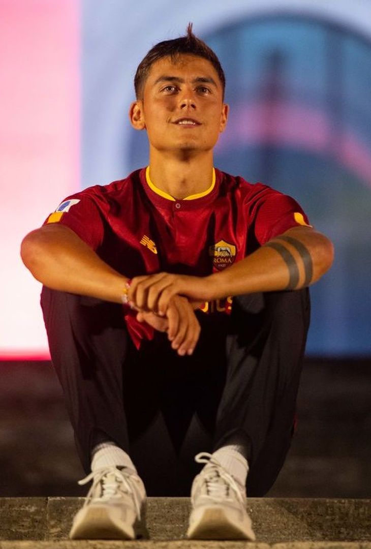 Dybala si presenta al Colosseo Quadrato – FOTO GALLERY - immagine 30