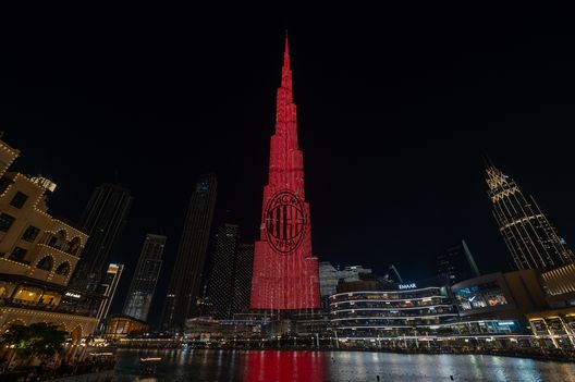 Burj Khalifa Dubai AC Milan derby Milan-Inter Champions League 2022-2023