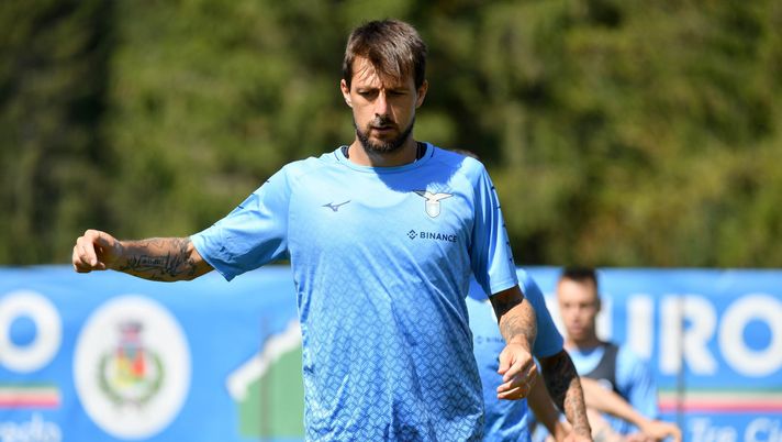 Francesco Acerbi, difensore della Lazio, qui in allenamento