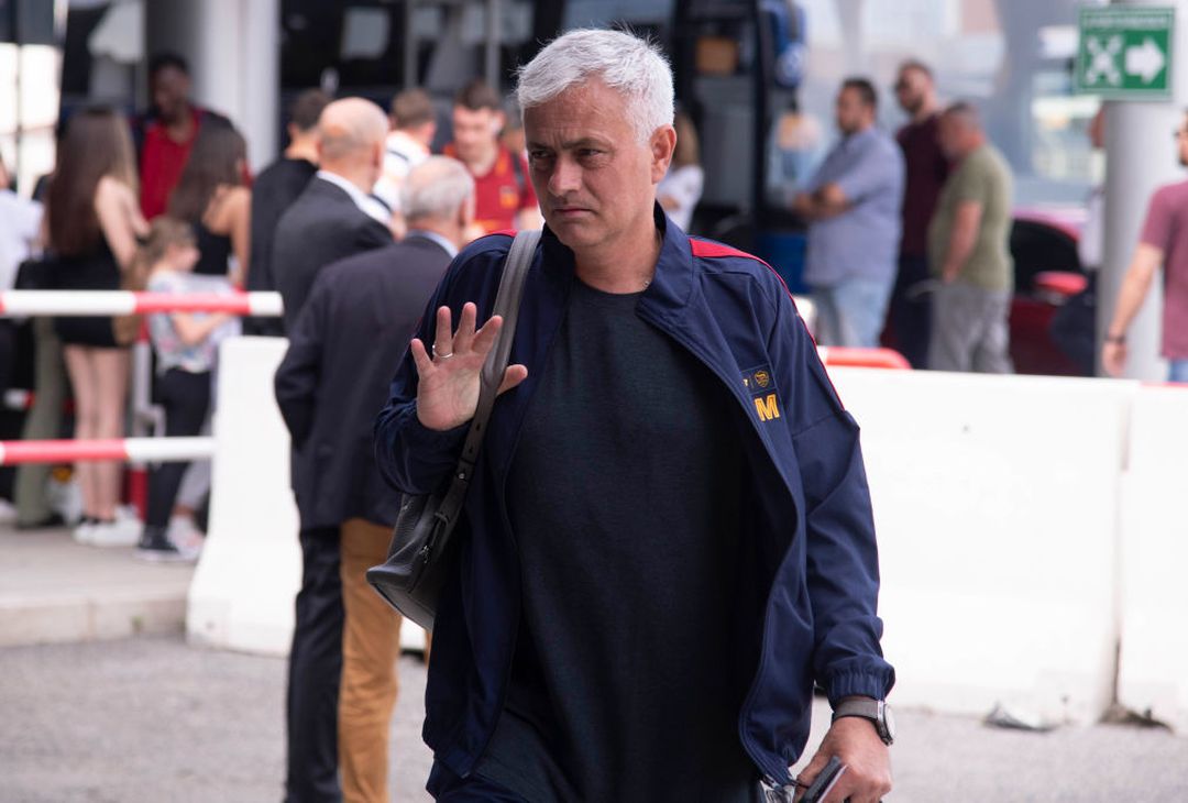 La Roma in partenza verso Firenze – FOTO GALLERY - immagine 28