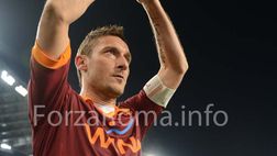 Roma-Genoa ‘Te lo dico su Facebook’: “Mi illumino di Totti”