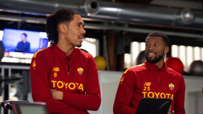 Roma, lesione al flessore per Smalling e Wjinaldum. La femminile vola a +11 - immagine 1