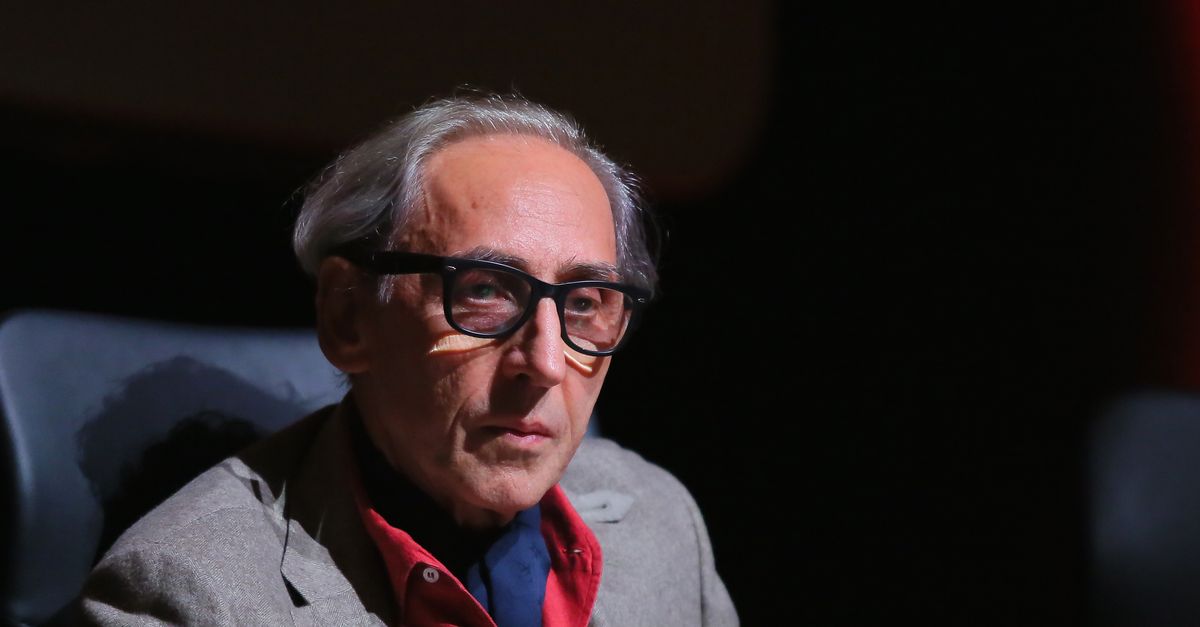 Lutto Nel Mondo Della Musica E Morto Franco Battiato Calcio Napoli 1926