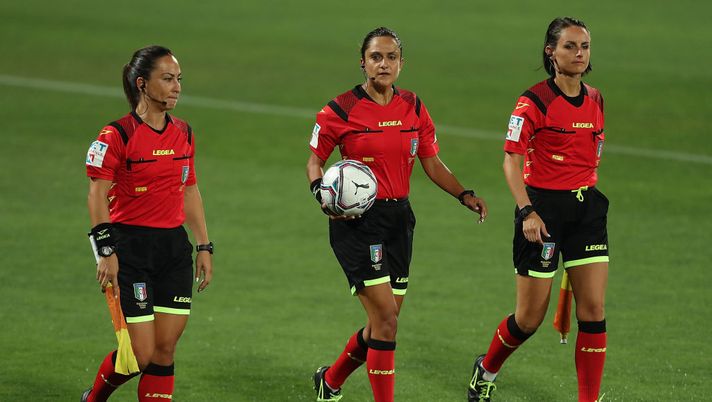 FLORENCE, ITALY - AUGUST 22: Maria Marotta referee during the Women Serie A match between ACF Fiorentina and FC Internazionale at Artemio Franchi on August 22, 2020 in Florence, Italy. (Photo by Gabriele Maltinti/Getty Images) FLORENCE, ITALY - AUGUST 22: Maria Marotta referee during the Women Serie A match between ACF Fiorentina and FC Internazionale at Artemio Franchi on August 22, 2020 in Florence, Italy. (Photo by Gabriele Maltinti/Getty Images)