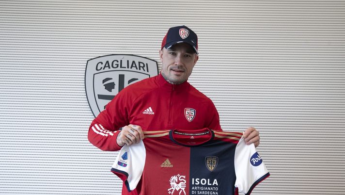 Radja Nainggolan, neo centrocampista del Cagliari (Twitter Cagliari)