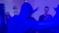 VIDEO / Festa Calhanoglu, Dumfries scatenato al centro della pista