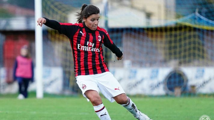 Monica Mendes, difensore del Milan Femminile (credits: acmilan.com) 