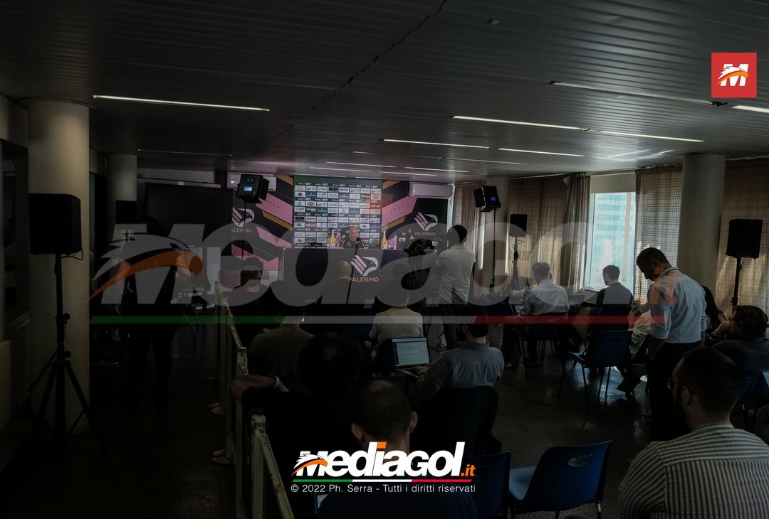 FOTO PALERMO, verso il Cittadella: mister Corini in conferenza (Gallery) - immagine 11