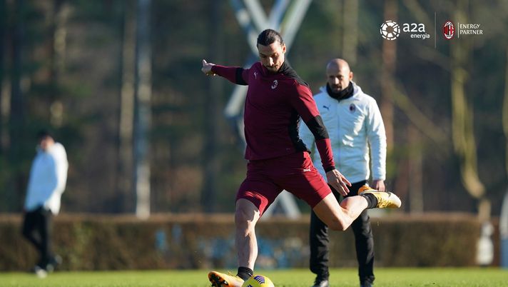 Zlatan Ibrahimovic AC Milan a Milanello in allenamento (acmilan.com) 