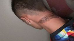Tatuaggi iconici, Romeo Beckham emula suo padre: quella croce alata Real…