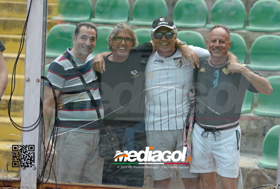 FOTOTIFO Palermo-Sudtirol 0-1, i tifosi allo Stadio “Renzo Barbera” (GALLERY) - immagine 31