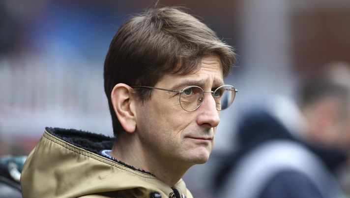 GENOA, ITALY - FEBRUARY 19:  AC Chievo Verona Chairman Luca Campedelli looks on prior to the Serie A match between Genoa CFC and AC Chievo Verona at Stadio Luigi Ferraris on February 19, 2012 in Genoa, Italy.  (Photo by Marco Luzzani/Getty Images) 