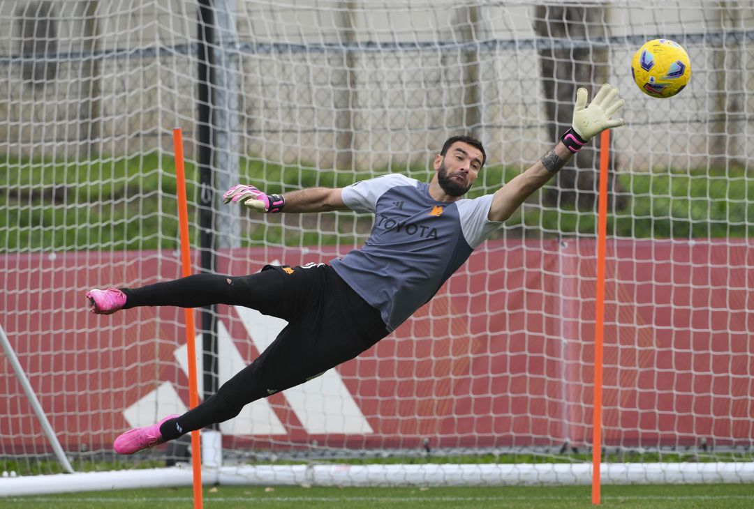 Roma in campo dopo il successo contro il Torino – FOTOGALLERY - immagine 12