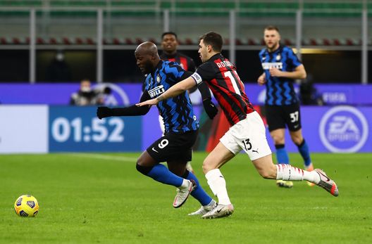 (Photo by Marco Luzzani/Getty Images) Lukaku, il ritorno dell’uomo-derby: ma non c’è più Donnarumma, la sua vittima prediletta…- immagine 2