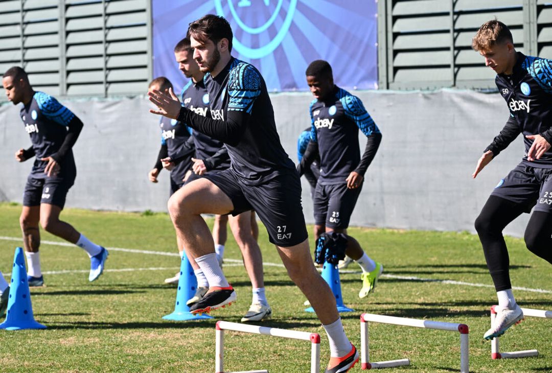 GALLERY Carichi e concentrati, l’allenamento odierno degli azzurri: le foto - immagine 3