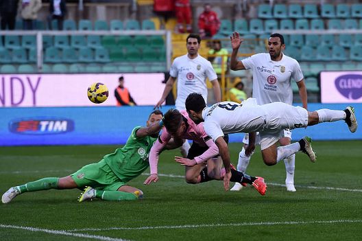  Belotti in gol durante Palermo-Hellas Verona 2-1 