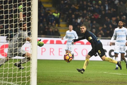 gol Mauro Icardi Inter Goal celebration
Milano 21-12-2016 Football Campionato di Calcio Serie A 2016/2017 Inter - Lazio foto Image Sport/Insidefoto gol Mauro Icardi Inter Goal celebration
Milano 21-12-2016 Football Campionato di Calcio Serie A 2016/2017 Inter - Lazio foto Image Sport/Insidefoto