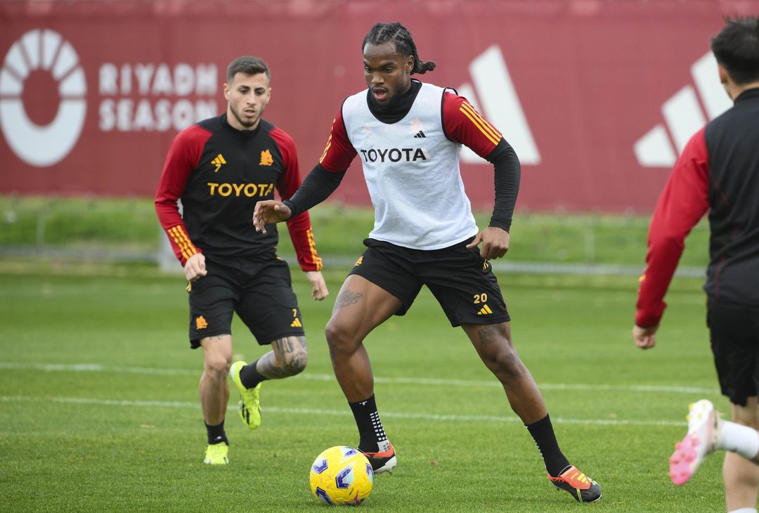 Roma in campo dopo il successo contro il Torino – FOTOGALLERY - immagine 11