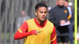 Roma, il Fulham vuole chiudere per Kluivert: offerti 9,5 milioni