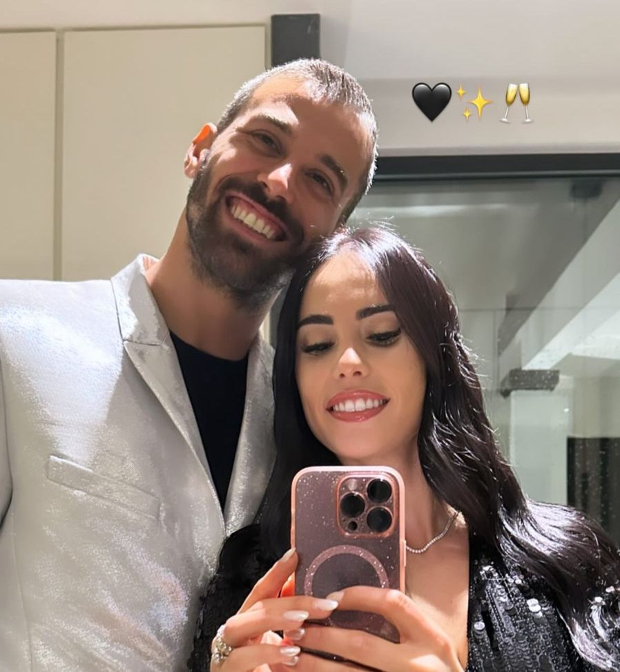 Roma, il capodanno dei giallorossi. Dybala: “Grazie ai tifosi, siete la mia forza”- immagine 2