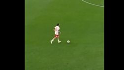 VIDEO / E Calhanoglu posta il passaggio al bacio per il compagno