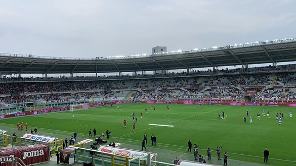 Torino-Juventus, le ultime dai campi: granata in campo per il riscaldamento Torino-Juventus, le ultime dai campi: granata in campo per il riscaldamento