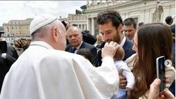 La famiglia Candreva davanti al Papa. Il giocatore dell’Inter: “Giornata indimenticabile”