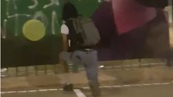 VIDEO Palermo, imbrattato murales al Barbera: le immagini dell’atto vandalico