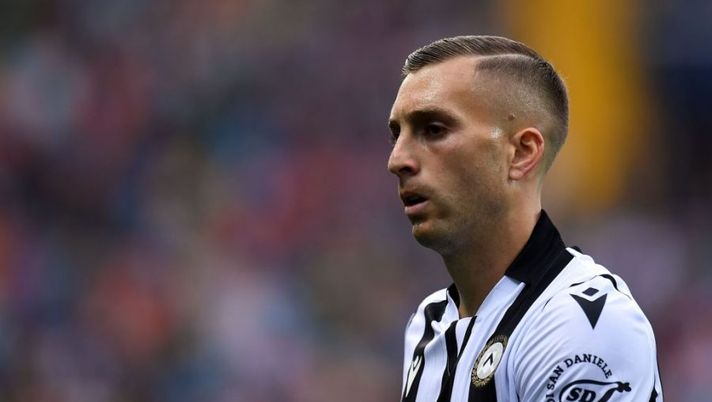 UDINE, ITALY - SEPTEMBER 26: Gerard Deulofeu of Udinese Calcio looks on during the Serie A match between Udinese Calcio and ACF Fiorentina at Dacia Arena on September 26, 2021 in Udine, Italy. (Photo by Alessandro Sabattini/Getty Images) Deulofeu: “La mia testa è qui, niente mercato. Ho due anni di contratto” - immagine 1
